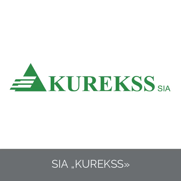 1 raidītājs ar mikrofonu, 30 uztvērēji ar austiņām, lādētājs 40 ierīču uzlādēšanai.