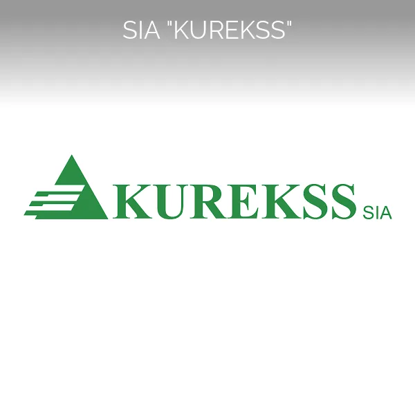 1 raidītājs ar mikrofonu, 30 uztvērēji ar austiņām, lādētājs 40 ierīču uzlādēšanai.