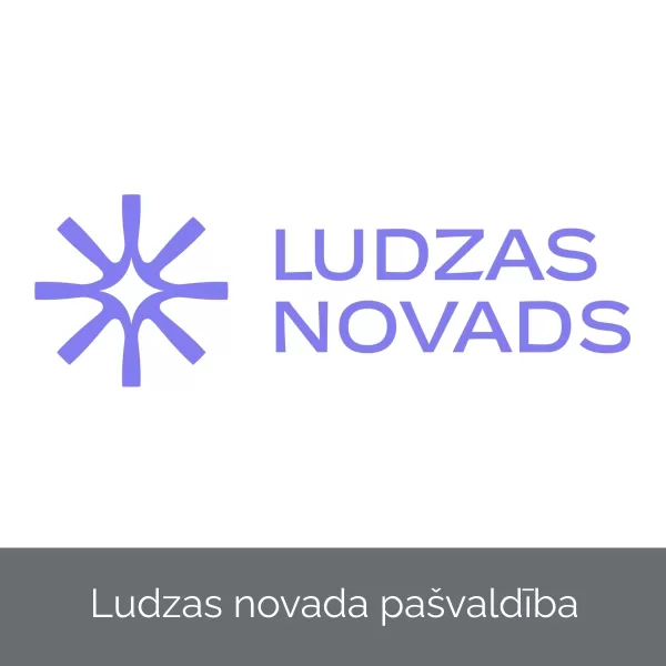 1 raidītājs ar mikrofonu, 20 uztvērēji ar austiņām, lādētājs 24 ierīču uzlādēšanai.